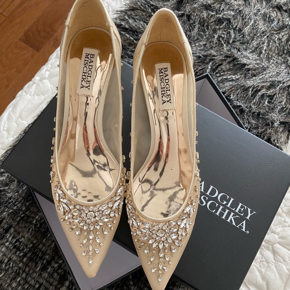 Badgley mischka kitten heels - Picture 3 of 6